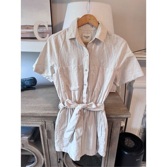 NWOT Abercrombie & Fitch Beige Linen Utility Linen Blend Romper Playsuit in Ston - Picture 3 of 12